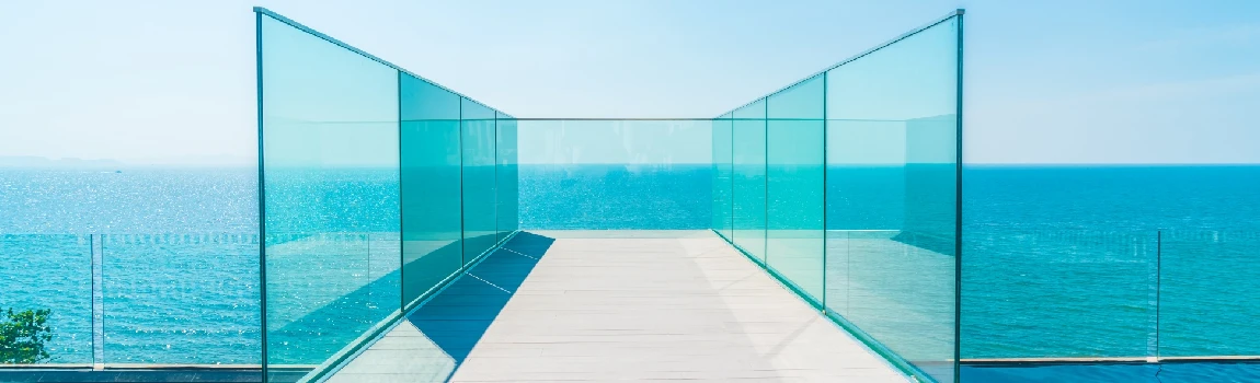 Customized Glass Pool Fence Repair Services in Lombard, Illinois